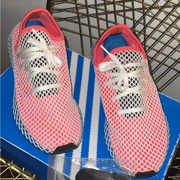 adidas gazelle silver green womens Adidas Deerupt Runner B41771 Mens Green Mesh Lace Up Lifestyle Sneaker main image 0
